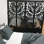 Elegant Apartment